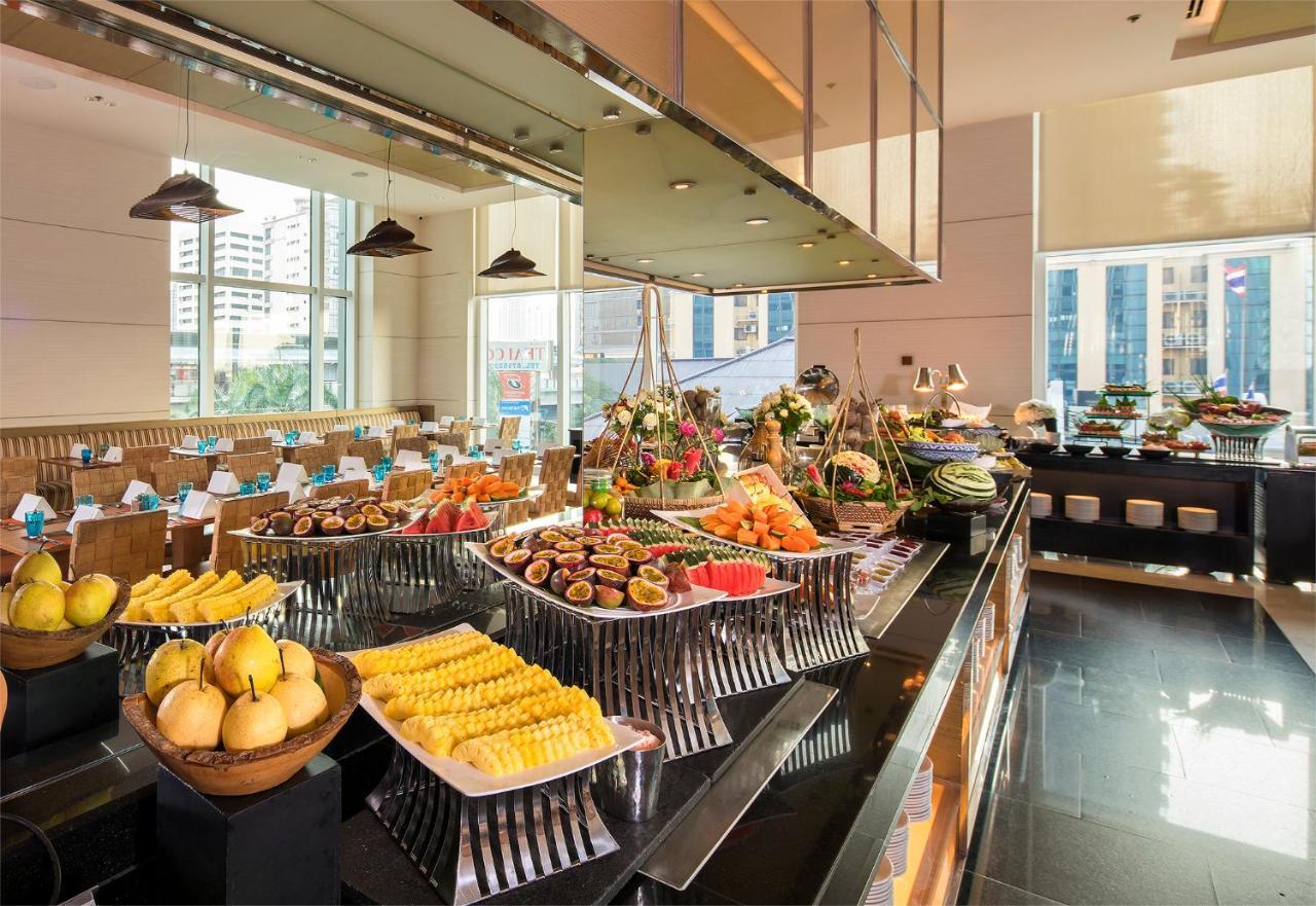 Отель Eastin Grand Sathorn Бангкок