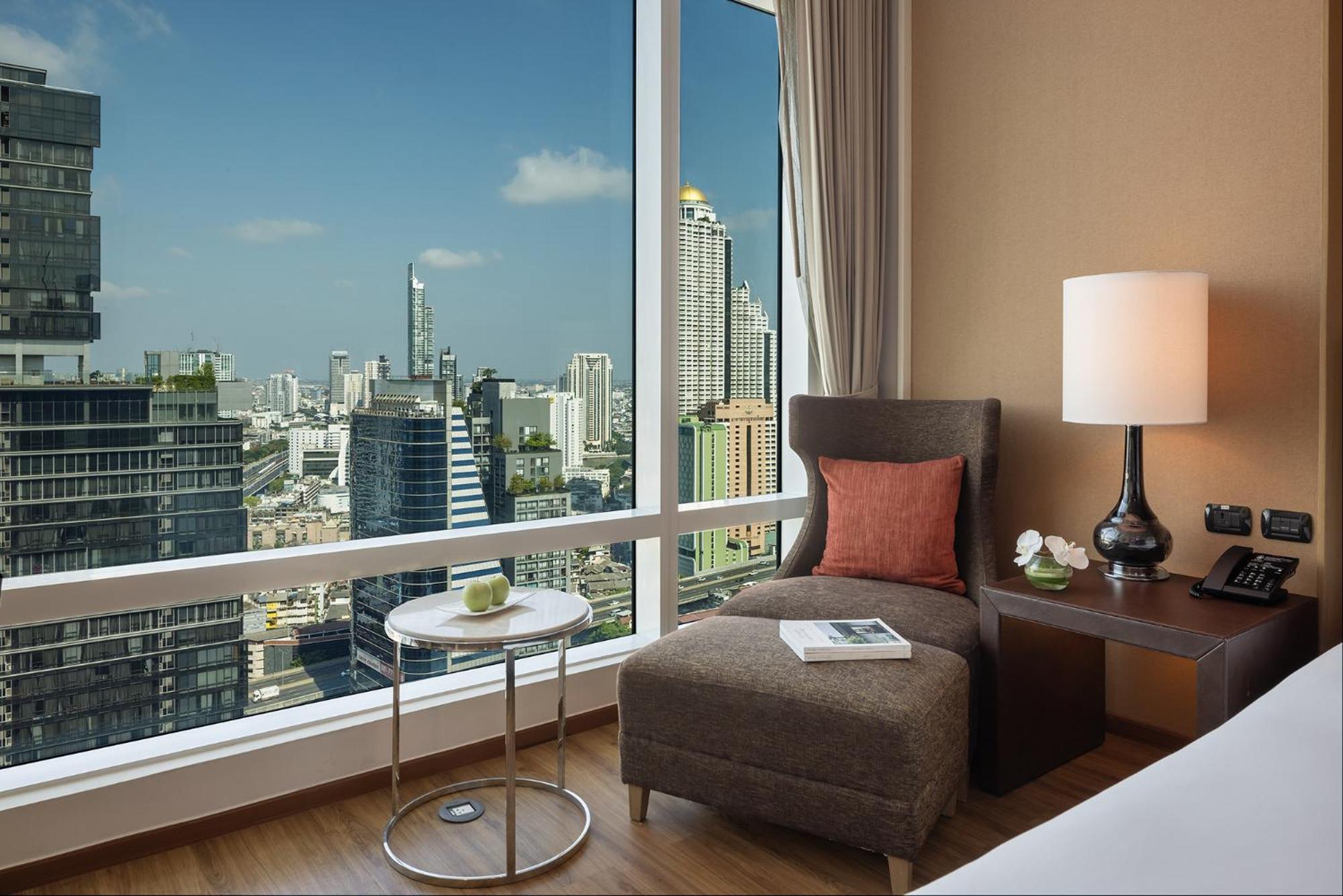 Eastin Grand Sathorn 5* בנגקוק